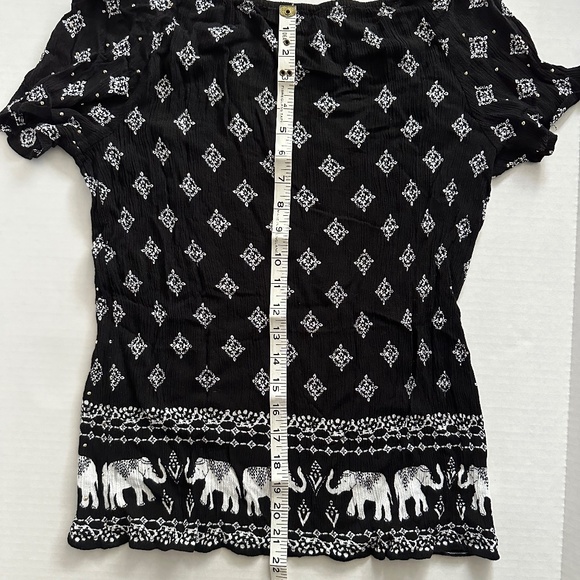 INC International Concepts black and white elephant blouse - Picture 6 of 6